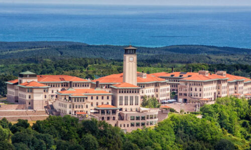 Koç Holding Rekor Kırdı! Arayı Açtı