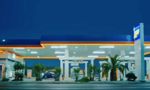 Dev akaryakıt istasyonu kardeş ülkeye satıldı! Binlerce şubesi bulunuyor – Sözcü Gazetesi