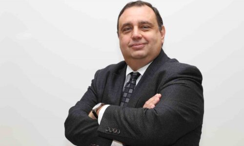 AREL Üniversitesi Uluslararası İlişkiler Bölüm Başkanı ve REVAK – Rekabet Vakfı Başkanı Prof. Dr. Uğur Özgöker’in öncülüğünde ULUSLARARASI REKABET AKADEMİSİ kuruluyor.